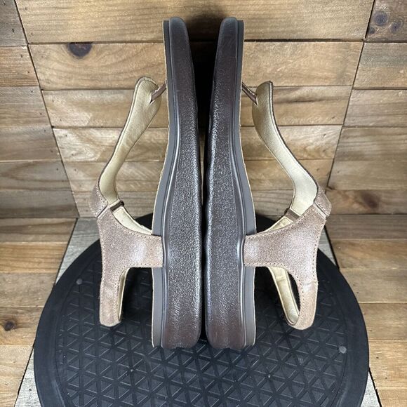 SAS Womens Size 9.5 M Marina Thong Hook & Loop Brown Casual Sandals Strappy - Picture 8 of 10